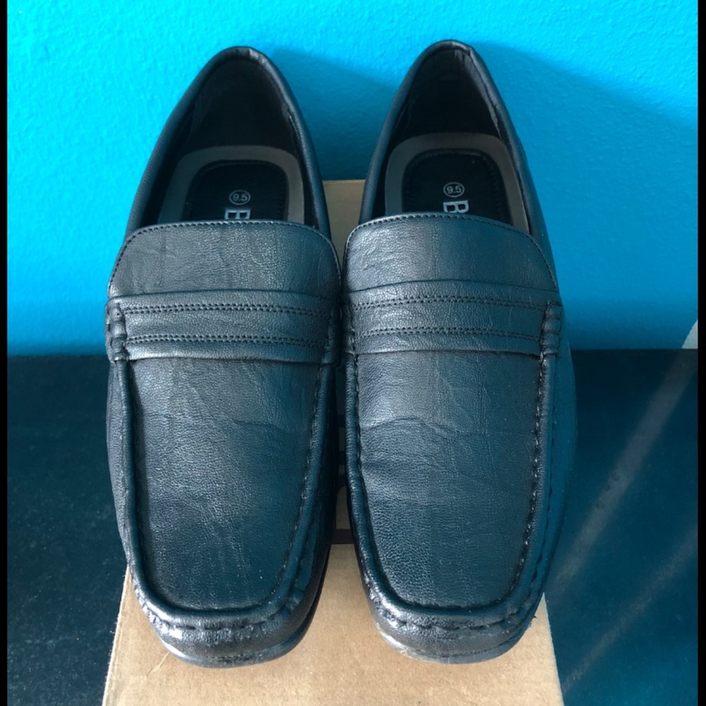 Men’s BriX Size 9.5 Black Loafers